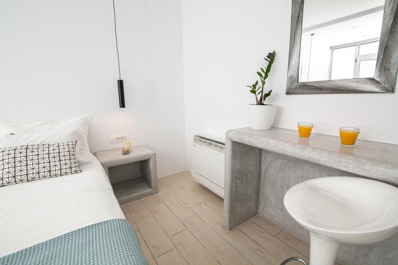 Sensia Studio With Sea View Oia  Exterior photo